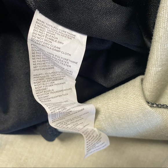 NASTU GAL | FAUX LEATHER STAR PATTERN MINI SKIRT T - Picture 4 of 5